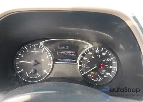 2017 Nissan Pathfinder Platinum z USA, uszkodzony, nr VIN 5N1DR2MM9HC689218